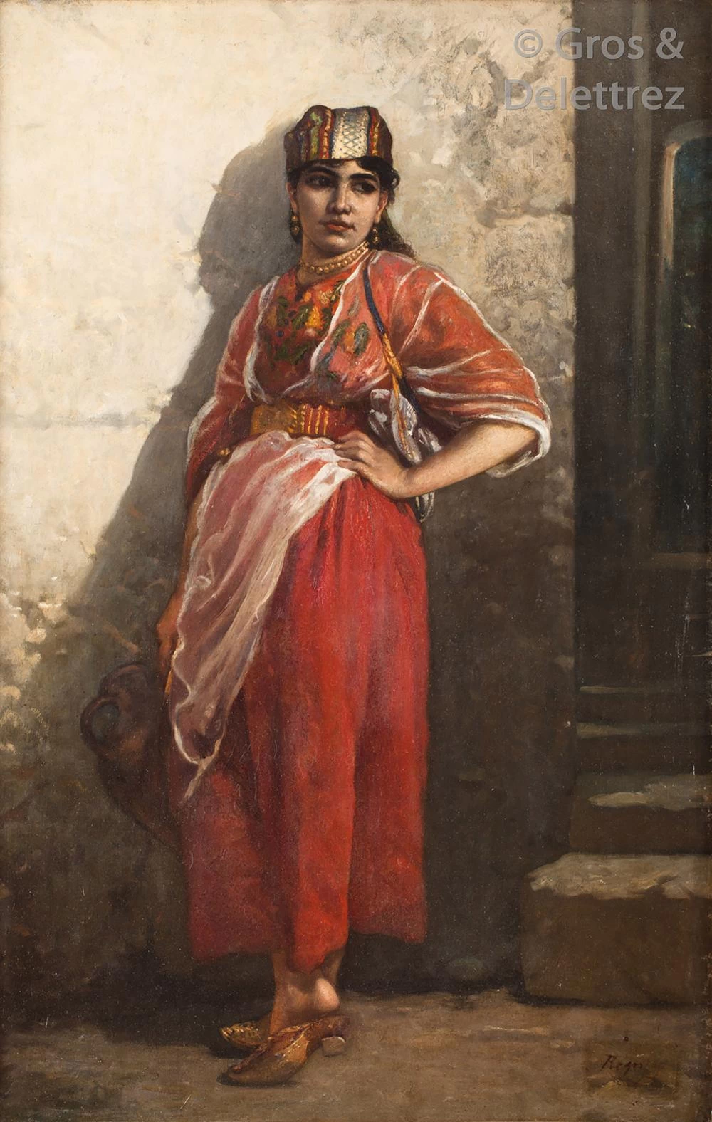 La bellezza orientale con una brocca